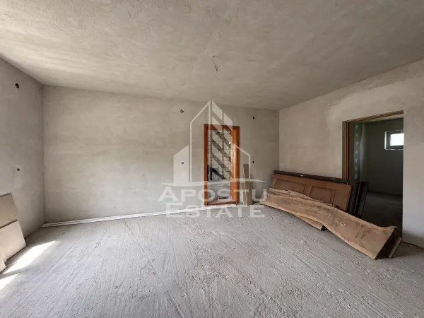 Casă 10 camere Farcadin - poza 9