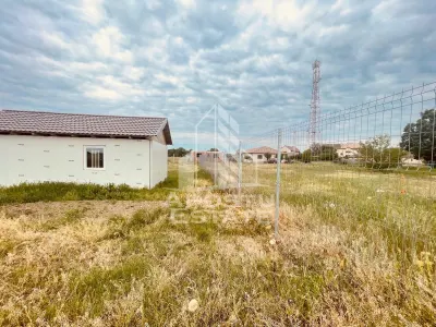 Teren Intravilan cu Constructie Zimandu Nou - foto 25