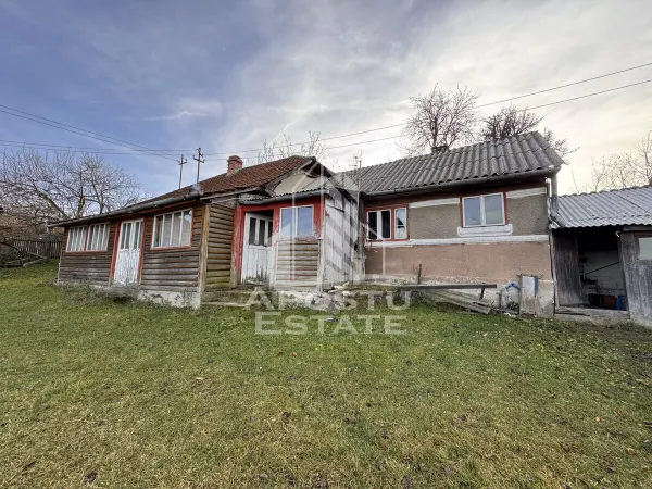 Casă 4 camere Feregi - poza 2
