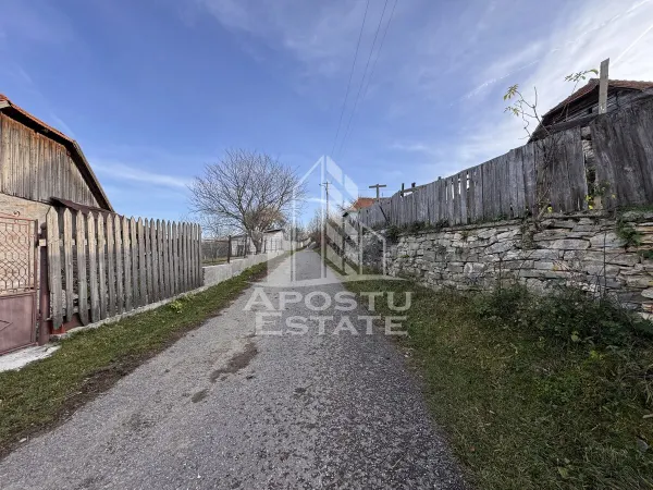 Casă 4 camere Feregi - poza 9