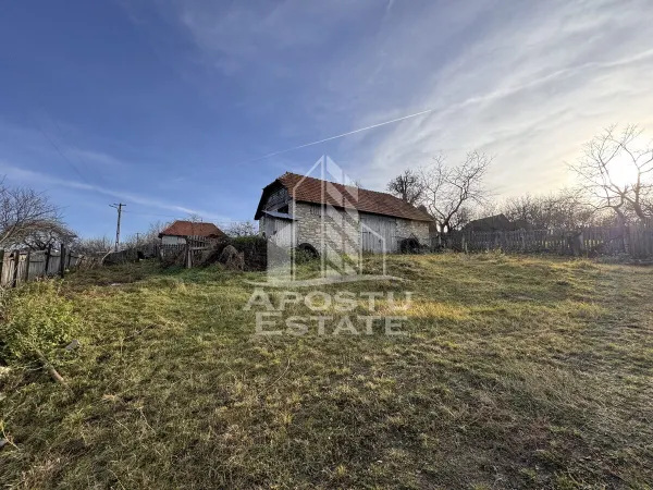 Casă 4 camere Feregi - poza 10