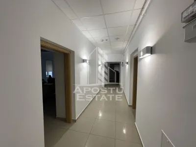 Spatiu pentru birouri de 147 mp, 5 camere, la parter, zona centrala - foto 7