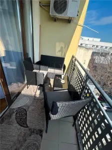 TORONTALULUI - ETAJ 4 LIFT - 3 CAMERE - BALCON - CENTRALA PROPRIE - CLIMA - LOC PARCARE CF - foto 8