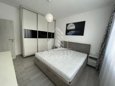 Apartament cu 3 camere, de inchiriat, Dumbravita, Loc de parcare - foto 5