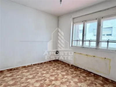 Casa de vanzare P+1E bulevardul Dambovita - foto 8