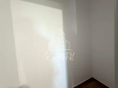 Apartament cu o camera nemobilat de inchiriat, Mosnita Noua - foto 5