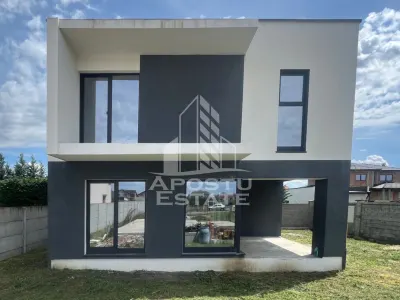 Casa/Vila 4 camere, Vladimirescu, COMISION 0% - Vladimirescu