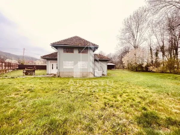 Casă 2 camere Lazuri - poza 16