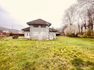 Casa potential turistic si comercial -zona Varfurile - foto 16
