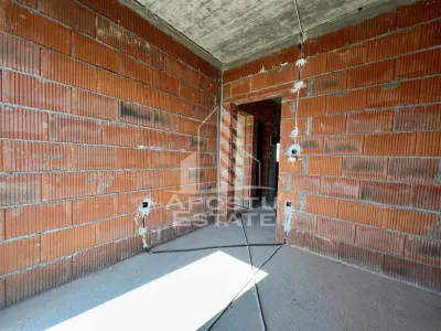 Triplex la gri de vanzare, zona Plopi Timisoara - foto 10