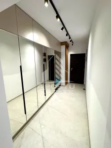 Apartament cu 2 camere de inchiriat, garaj subteran, Zona Aradului - foto 11