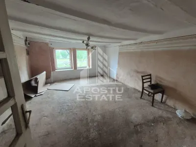 Casa veche de vanzare in Pesac, teren 1.439 mp. - foto 5