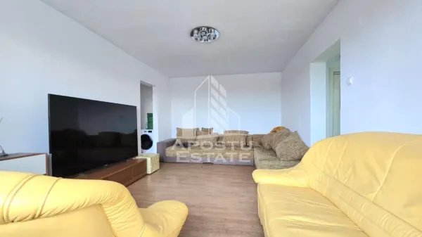 Apartament 4 camere Arad - poza 6