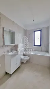 Apartament cu 2 camere, pod propriu, zona Lidl din Giroc - foto 4
