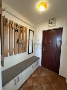 Inchiriere  Apartament cu 3 camere Podu Ros - foto 10