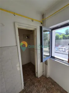 Podul Ros, ETAJ 1,  doua camere Decomandate, 2 balcoane, 53 mp, Fara Risc - foto 6