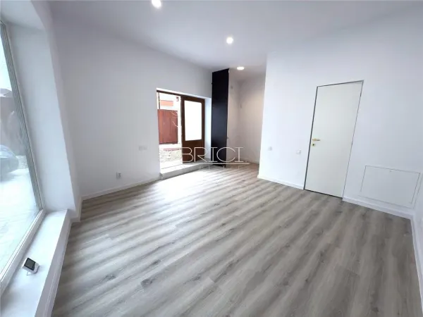 Spațiu comercial Brașov - poza 1