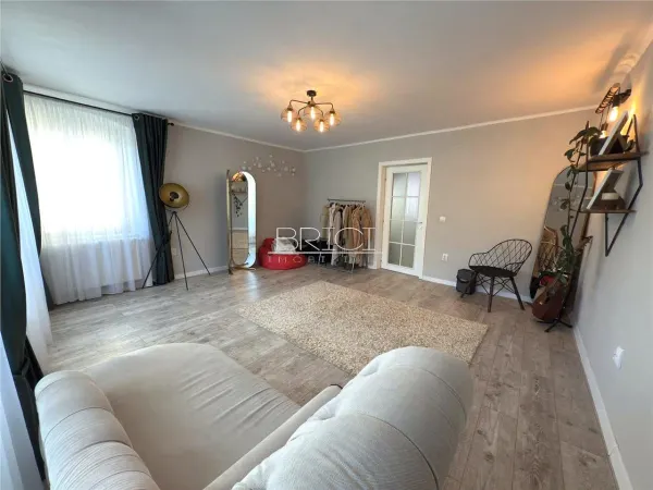 Casă 4 camere Brașov - poza 6