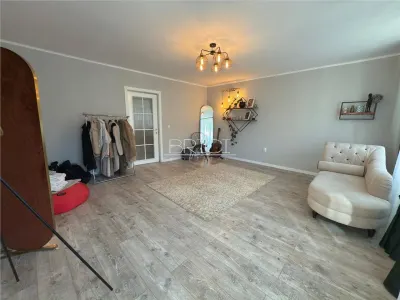 Casa, 120mp, 4 camere, 55mp Beci, cu Parcare, Str. Lunga - foto 7