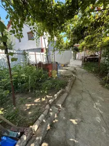 Casa 3 camere din caramida, teren 290 mp, Piata Concordia - foto 2