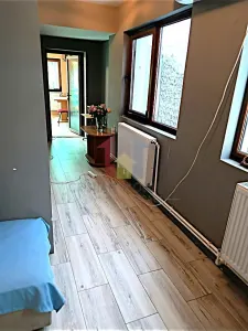RENOVATA!  Casa 3 cam, caramida, Chercea, teren 256 mp, decomandat , Mobilata si utilata! - foto 4