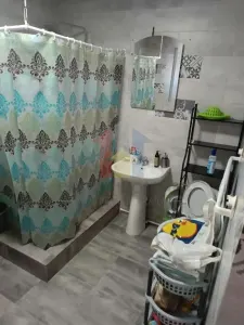 RENOVATA!  Casa 3 cam, caramida, Chercea, teren 256 mp, decomandat , Mobilata si utilata! - foto 8