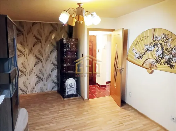 Apartament 1 camera Moldova Noua - poza 3