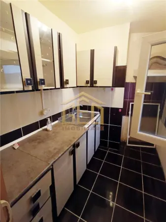 Apartament 1 camera Moldova Noua - poza 6