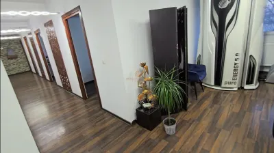 CENTRU DE ÎNFRUMUSEȚARE DE VÂNZARE ÎN SUCEAVA | 394 MP | 1378500 Euro | 3500 Euro MP | 7 PARCĂRI | 500 KVA| COMISION 0 - foto 25