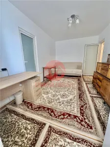Apartament 2 Camere Semidecomandat Zona Ciresica - foto 5