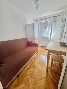 Apartament 2 Camere Semidecomandat Zona Ciresica - foto 10