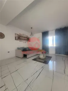 Casa Superba P+M Agigea, 200 mp construiti si 400 mp Teren - foto 2