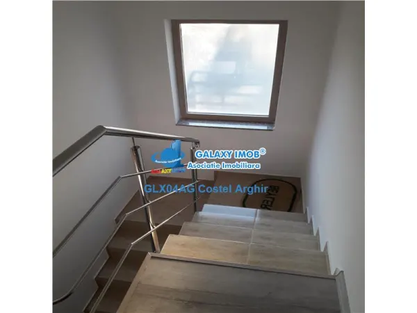 Casă 4 camere Pitești - poza 9