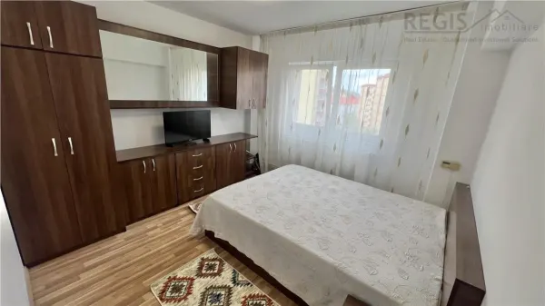 Apartament 3 camere Brașov - poza 1