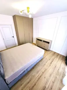 Prima inchiriere | Apartament 3 camere complet mobilat si utilat - foto 18