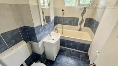 Apartament 2 camere Astra I etaj intermediar - foto 7
