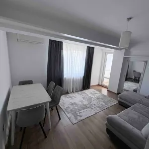 Apartament 2 camere decomandat – CUG| Parcare | Balcon | 480 € - foto 2