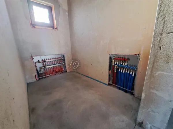 Casă 4 camere Biharia - poza 9
