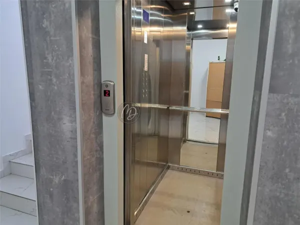 Apartament 3 camere Oradea - poza 15