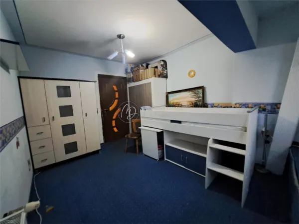 Apartament 3 camere Oradea - poza 6