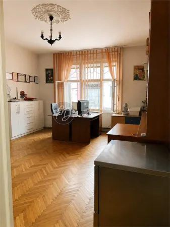 Casă 8 camere Oradea - poza 2