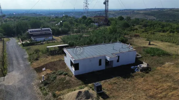 Casă 3 camere Oradea - poza 1