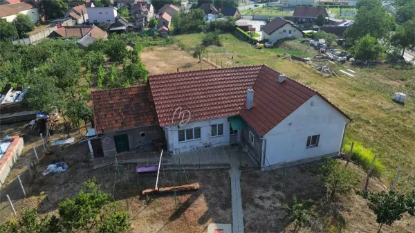 Casă 4 camere Oradea - poza 2