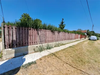 MDI casa cu dublu front stradal la Saniob - foto 13