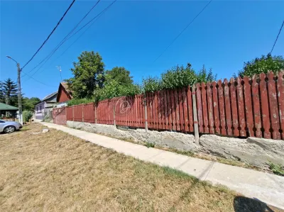 MDI casa cu dublu front stradal la Saniob - foto 14
