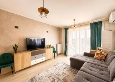 Apartament 3 camere Tractorul-Qualis,lux,mobilat-utilat,parcare,189000 Euro neg - Brasov