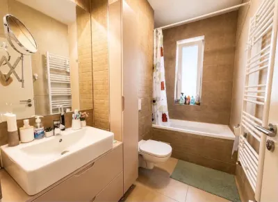Apartament 3 camere Tractorul-Qualis,lux,mobilat-utilat,parcare,189000 Euro neg - foto 6