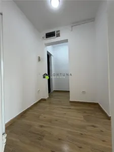 Apartament 2 camere, total renovat, str. Avram Iancu - foto 12