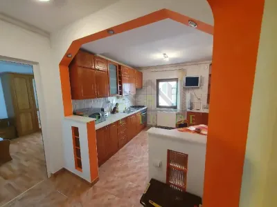 Apartament 2 camere decomandat intrare Racadau - foto 5