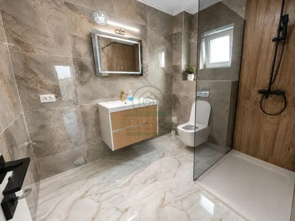 Casă 5 camere Miroslava - poza 11